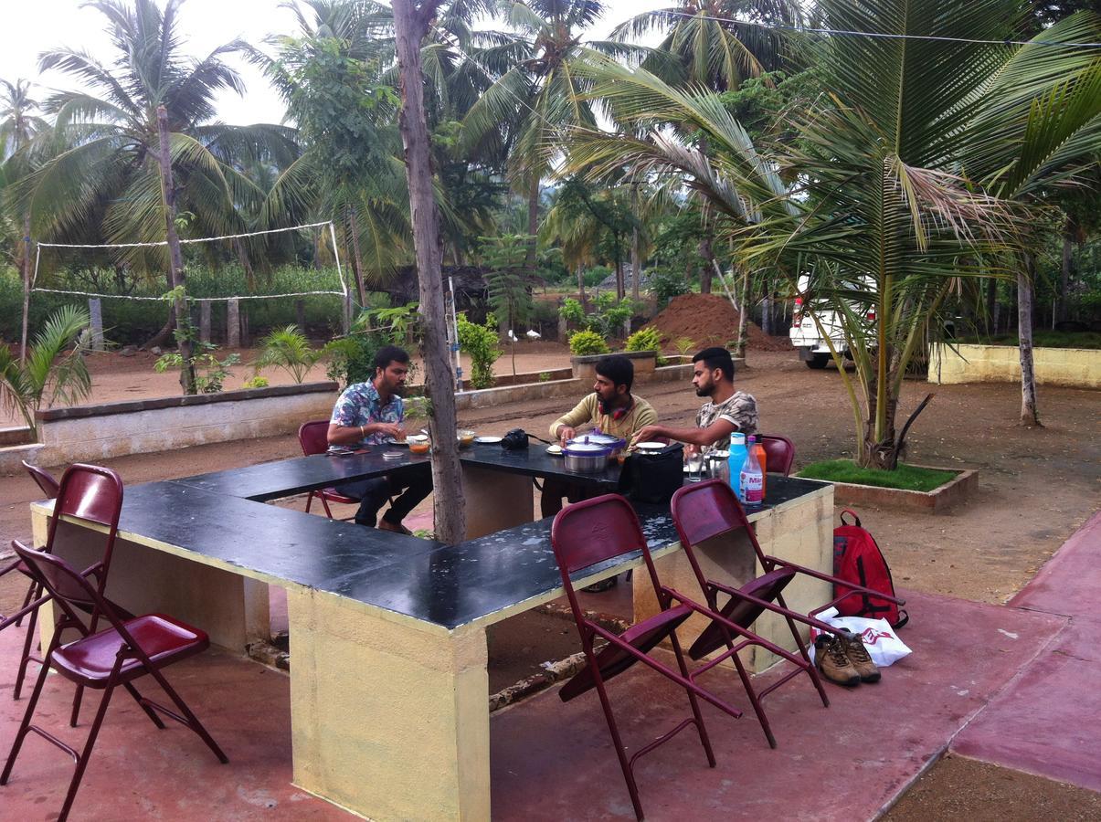 Holiyday In Vgf Farm House Dānishpet Exterior foto